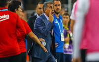 Şenol Güneş'e otoparkta saldırı