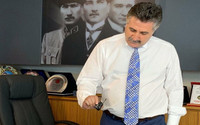 Belediye Başkanın odasında dinleme cihazı skandalı