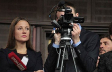 AKP toplantısında Rus TV ekibi
