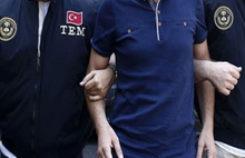 İzmir'de iş adamlarına FETÖ gözaltısı