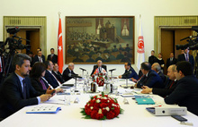 Anayasa uzlaşma komisyonu toplandı