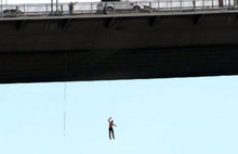 Boğaz köprüsündeki intiharda şok ceza