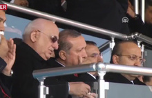 Erdoğan Çanakkle'de gözyaşlarını tutamadı