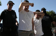 Darbeci kaçaklar Yunan yargısı önünde