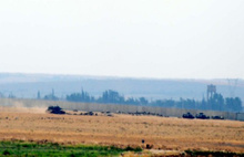 Türk tankları Suriye'de Çobanbey'e girdi
