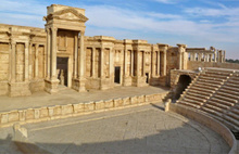 IŞİD antik kent Palmira'yı imha etti