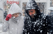 İstanbul’da kar yağışı başladı alarm verildi