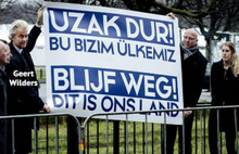 Irkçı liderden Türkiye karşıtı gösteri