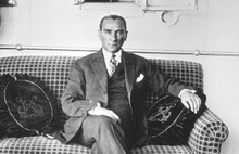 Devletin sitesinde Atatürk'e ağır hakaret