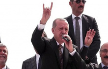 Erdoğan bozkurt işaretini ilk kez açıkladı