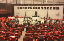 AKP Van Milletvekili Osman Nuri Gülaçar’ın odasında intihar girişimi yaşandığı iddia edildi
