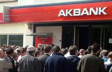 Kredi borcu olanlar dikkat! Akbank, 714,5 milyon TL'lik kredi alacaklarını sattı