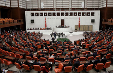 Milletvekillerinin cep faturası için devlet kasasından 1.6 milyon lira çıktı 