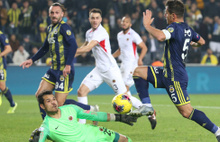 Fenerbahçe evinde Başkent ekibi Gençlerbirliği'ni 5-2 mağlup etti