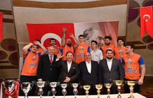 Maltepe Amatör Spor Kulüpleri’nden Başkan Ali Kılıç’a teşekkür