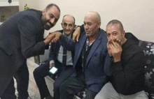 Kılıçdaroğlu'na yumruk atan Osman Sarıgün'ün elini öptüler