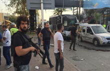 Adana'da çevik kuvvet otobüsüne bombalı saldırı