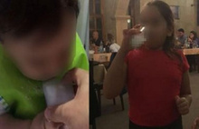 Küçük çocuğa içki içirenler gözaltına alındı