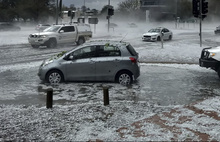 Avustralya’yı bu kez de kum fırtınası, dolu ve ani sel vurdu