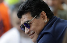 Efsane futbolcu Maradona hayatını kaybetti