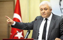 Tuncay Özkan: Terör siteleri açık Odatv kapalı