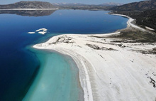 CHP: Salda Gölü yok ediliyor