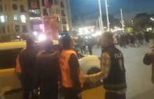 Taksim Meydanı'nda Dolar protestosu