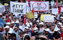 AKP  EYT için Kademeli Düşük Maaşla Emeklilik Formülü Üzerinde Çalışıyor
