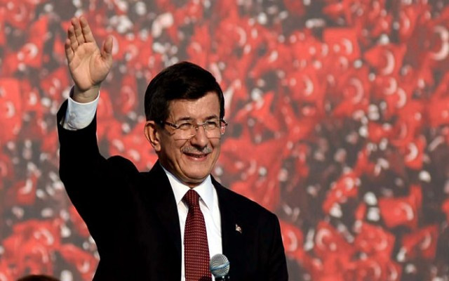 Davutoğlu'ndan muhtarlara müjde!