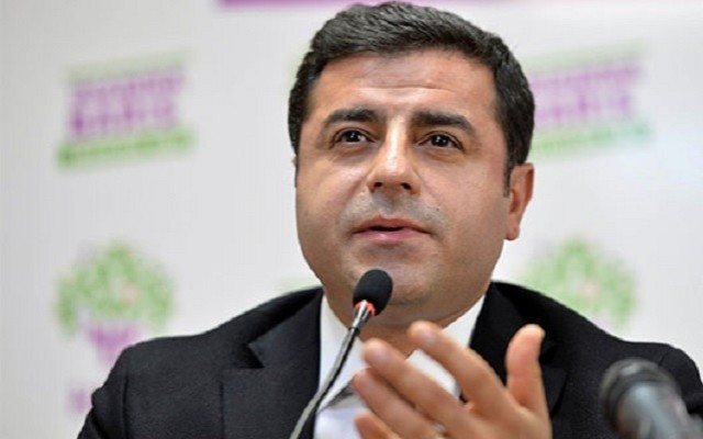 Demirtaş'tan başkanlık açıklaması