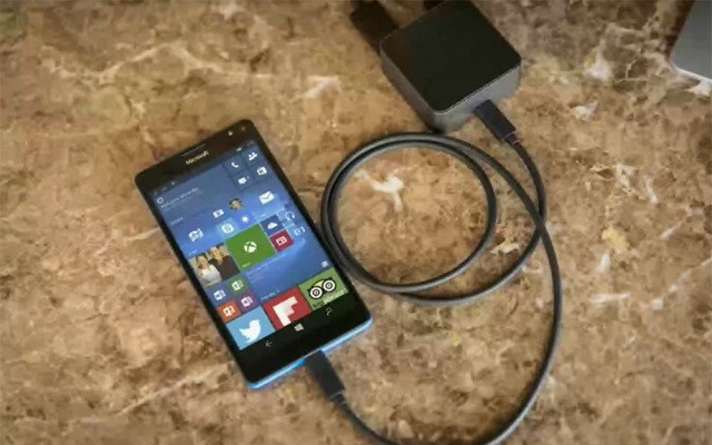 Lumia 950 XL'in fiyatı belli oldu