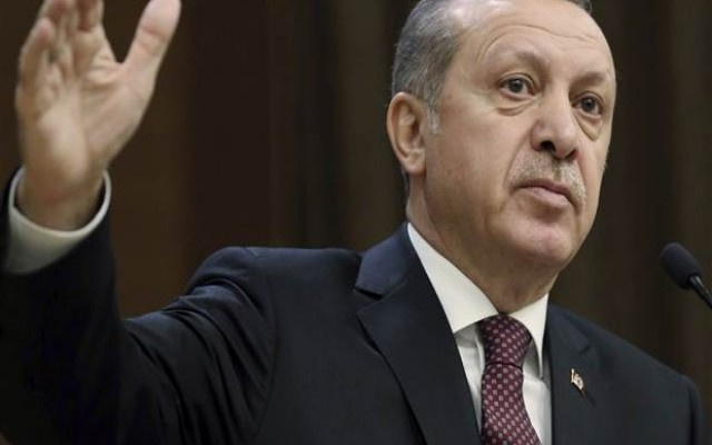 Erdoğan'dan vekillere çifte maaş uyarısı