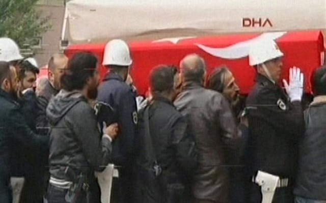 Mardin’de bir polis şehit iki yaralı