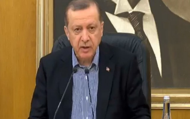 Erdoğan: Anayasa Mahkemesi kararına saygı duymuyorum