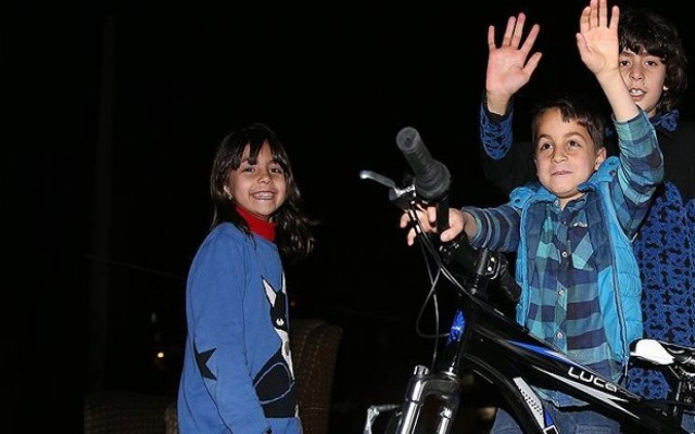 Küçük Suriyeli'nin bisiklet sevinci