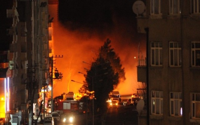 Diyarbakır'da  büyük çatışma