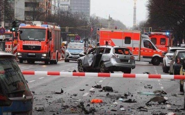Berlin'de bombalı araç saldırısı