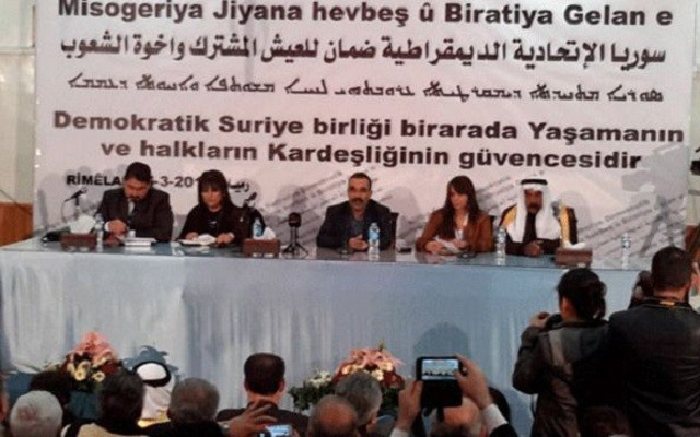 Suriyeli Kürtler federasyon ilan etti, Şam tanımıyoruz dedi