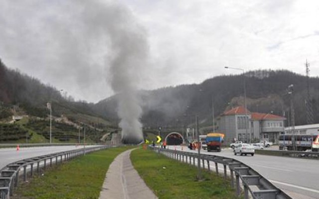 Bolu Tüneli Ankara istikameti kapandı