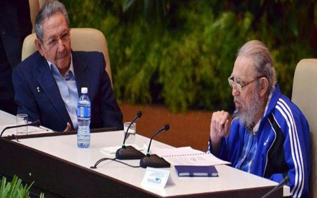 Fidel'den son kongre konuşması