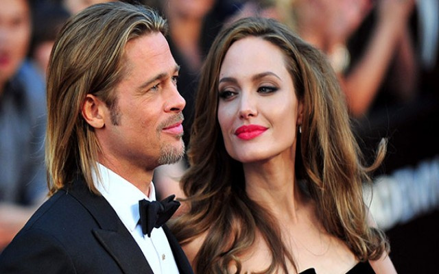 Angelina Jolie boşanıyor
