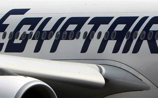 Mısır uçağı 66 yolcusuyla düştü