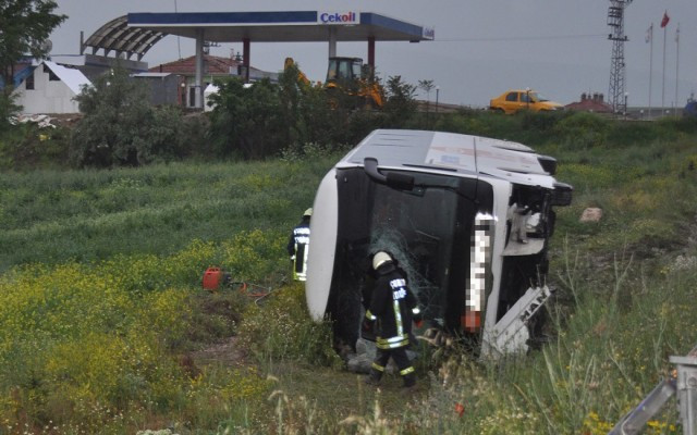 Trafik kazaları 3 can aldı