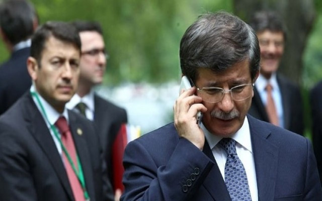 Davutoğlu  üniversiteye mi dönüyor ?