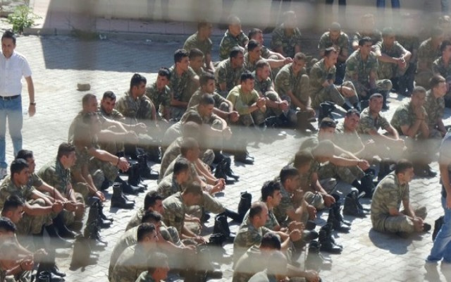 Şırnak'ta 309 asker gözaltında