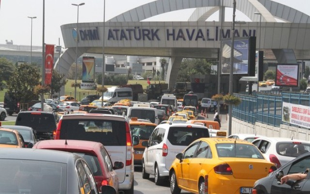 Atatürk Havalimanı'na yeni önlemler