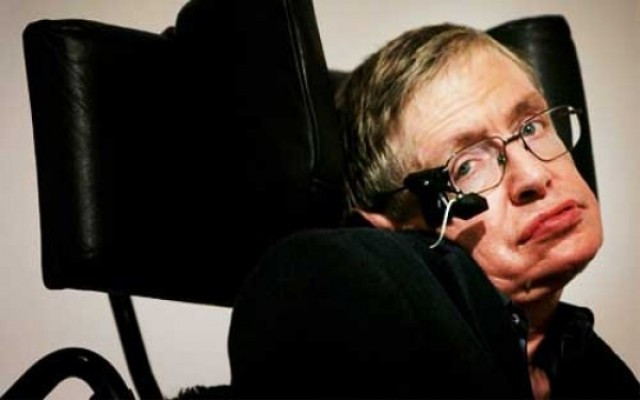 Stephen Hawking'den korkutan açıklama