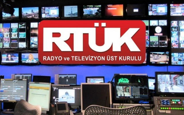 12 TV kanalı kapatıldı