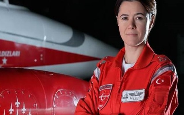 Hava Kuvvetlerine ilk kadın filo komutanı