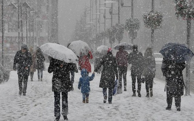 İstanbul ve Ankara'da kar alarmı